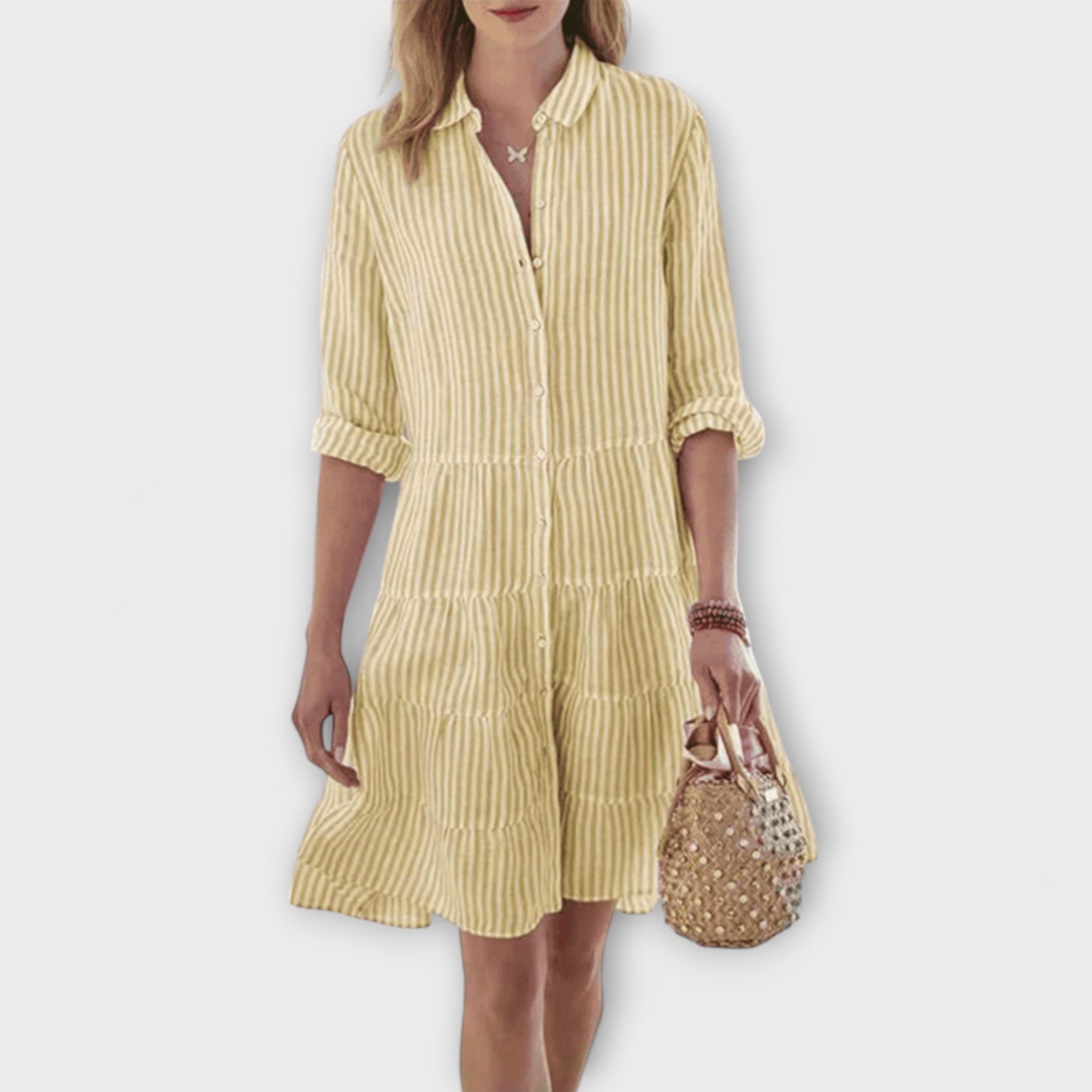 - zwiewna sukienka w paski